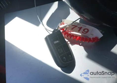 2017 Jeep Renegade Altitude Fwd из США, поврежденный, VIN ZACCJABB9HPF64850